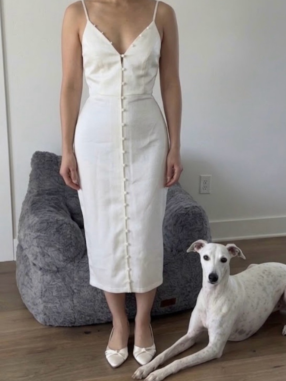 Missguided NWT Creamy White Midi Dress
Sz 4